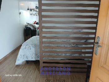 Kitnet Central à Venda – Totalmente Reformada