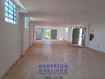 Prédio Residencial e Comercial à Venda – Bairro Refúgio da Serra