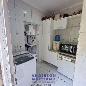 Casa Sobrado à Venda – Bairro Suíça Park