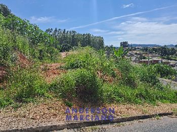 Belíssimo Terreno à Venda