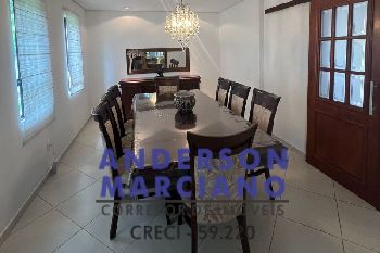 Casa de Alto Padrão à Venda