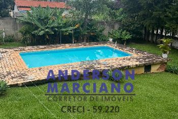 Casa de Alto Padrão à Venda