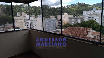 APARTAMENTO CENTRAL COM EXCELENTE VISTA