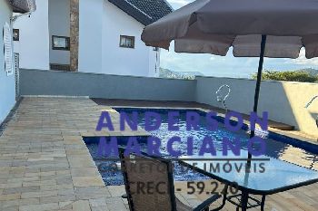 Casa à Venda – Estância Suíça