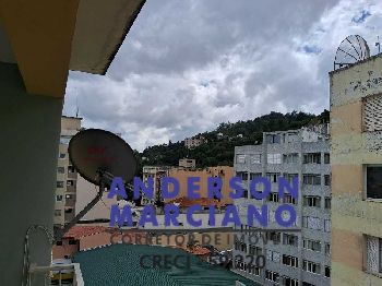 Apartamento à Venda – Centro | Em frente à Igreja Matriz