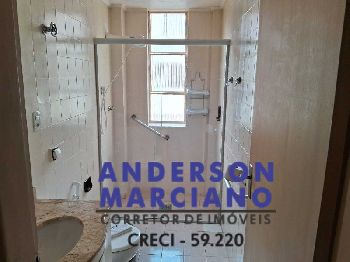 Apartamento à Venda – Centro | Em frente à Igreja Matriz