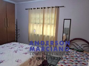 Casa à Venda – Região Central