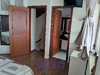 Belíssima Casa à Venda – Próxima ao Centro