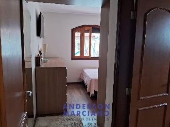 Belíssima Casa à Venda – Próxima ao Centro