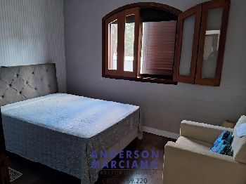 Belíssima Casa à Venda – Próxima ao Centro
