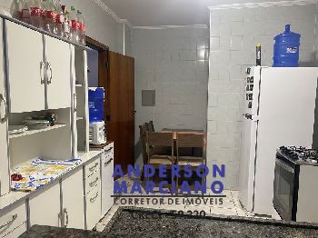 Apartamento à Venda – Centro de Serra Negra (SP)