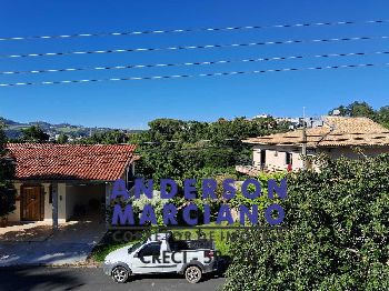 Casa à Venda – Vista Maravilhosa | Próxima ao Centro