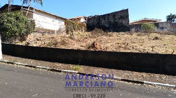 Terreno à Venda – Bairro Estância Suíça