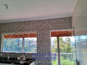 Casa à Venda – Próxima ao Centro de Serra Negra