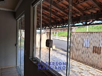 Casa à Venda – Próxima ao Centro de Serra Negra