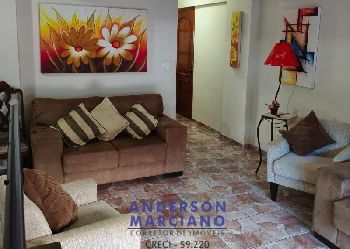 Apartamento Amplo à Venda – Localização Central